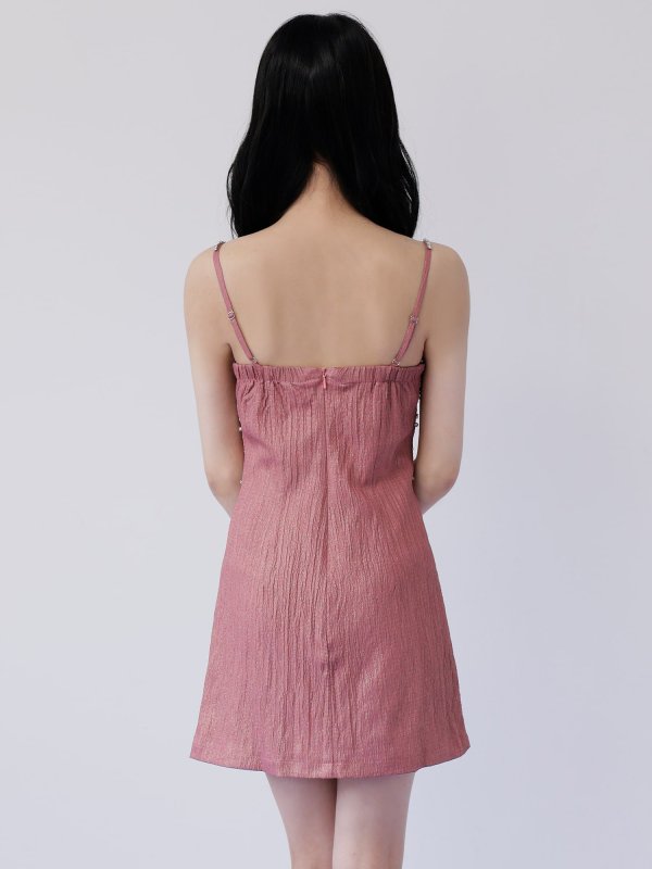 ピンク　モデル：ミレイ　身長：156cm　着用サイズ：Sサイズ