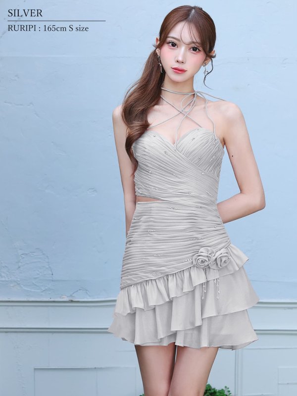 シルバー　モデル：るりぴ　身長：165cm　着用サイズ：Sサイズ