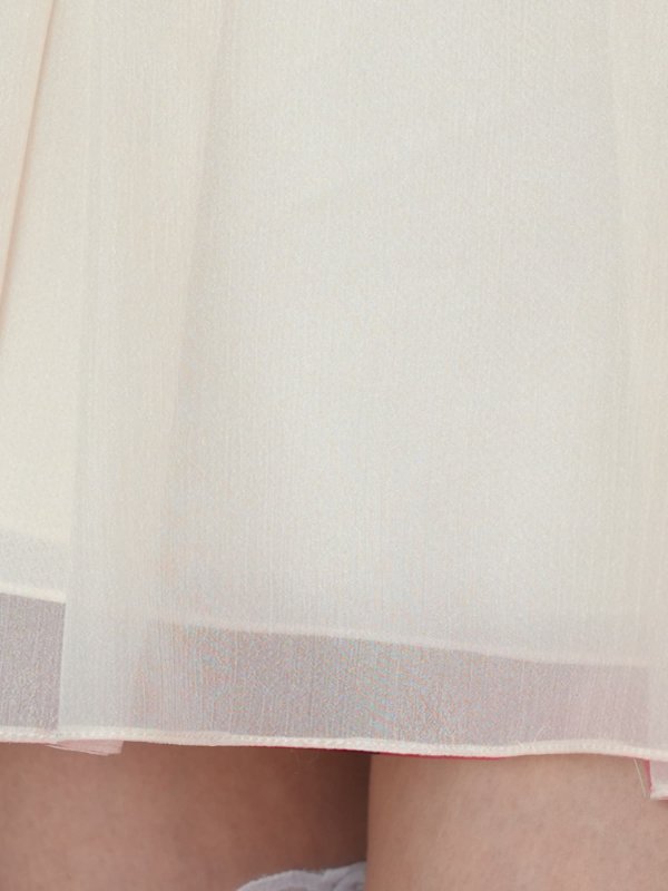 アイボリー モデル：るりぴ　身長：165cm　着用サイズ：Sサイズ