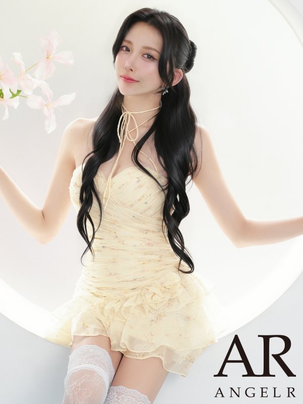 アイボリー　モデル：ゆいぴす　身長：170cm　着用サイズ：Sサイズ