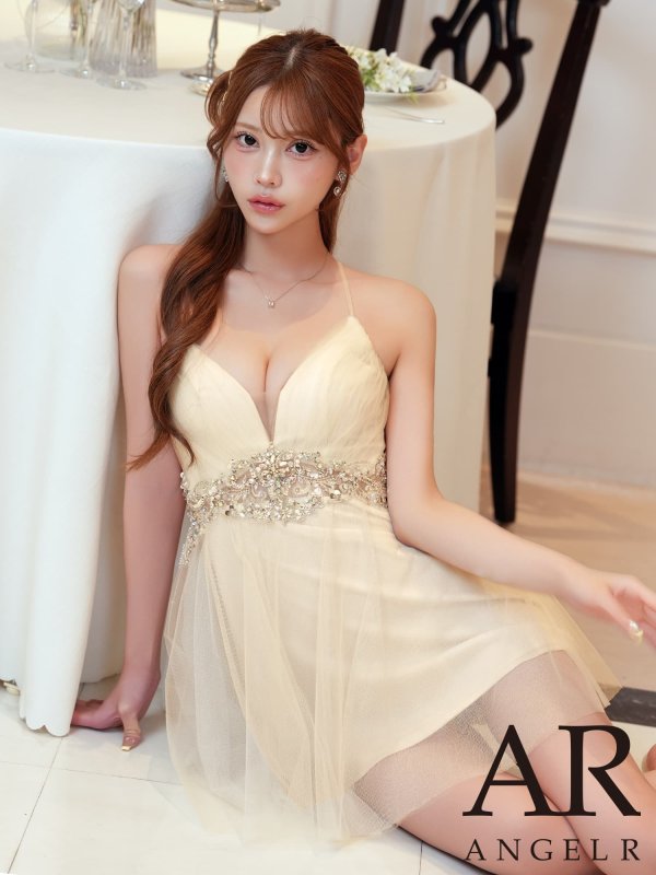 アイボリー　モデル：るりぴ　身長：165cm　着用サイズ：Sサイズ