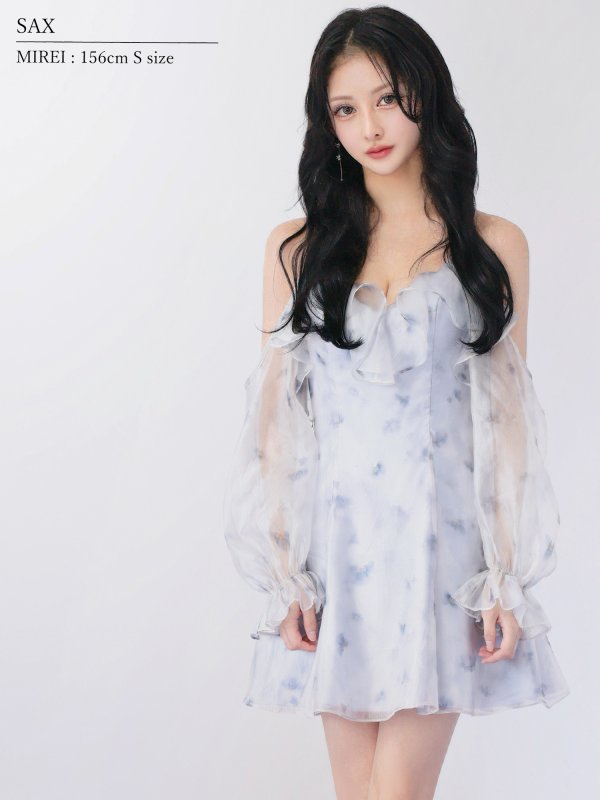 サックス　モデル：ミレイ　身長：156cm　着用サイズ：Sサイズ