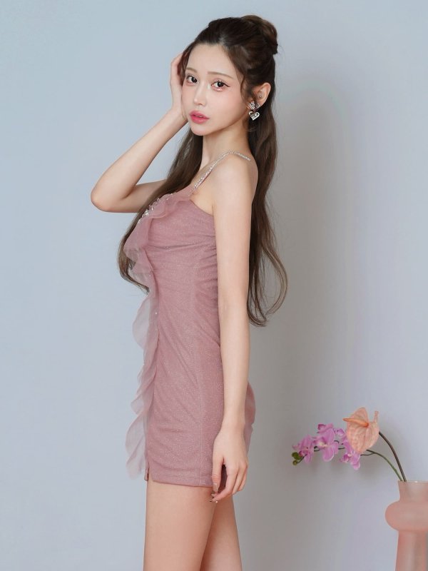 ピンク　モデル：るりぴ　身長：165cm　着用サイズ：Sサイズ