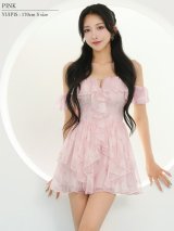 【予約商品/7月上旬-7月中旬発送予定】XSサイズあり【ANGEL R/エンジェルアール】ストラップ付/ オフショルダー/ バストカット/ フラワー/ ラメ/ ティアード/ フリル/ 2段フリル/ フレア/ マイクロミニドレス/ キャバドレス[OF2]