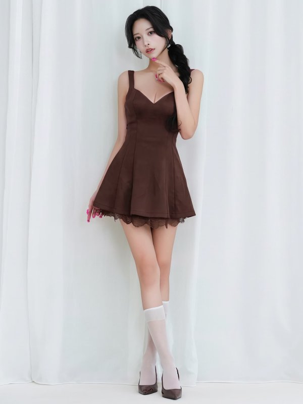 ブラウン　モデル：ゆいぴす　身長：170cm　着用サイズ：Sサイズ