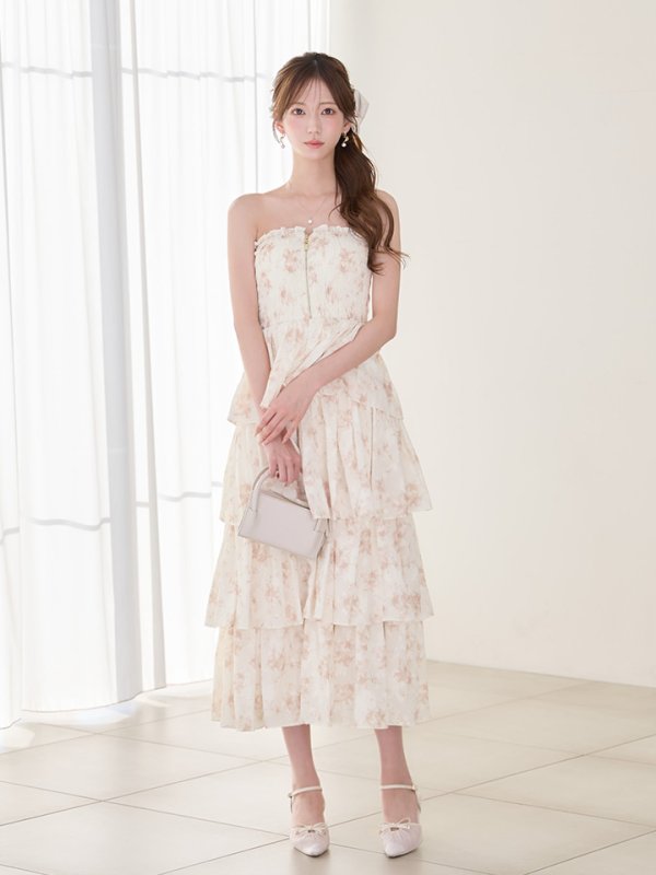 ベージュ　モデル：あすか　身長：170cm　着用サイズ：Sサイズ