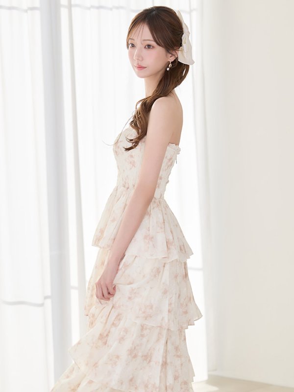 ベージュ　モデル：あすか　身長：170cm　着用サイズ：Sサイズ