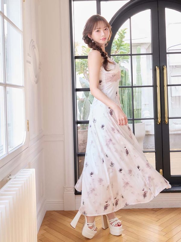 モデル：りな　身長：160cm　着用サイズ：Sサイズ