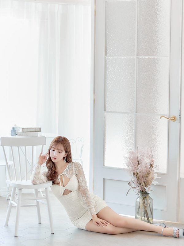 画像7: 【ROBE de FLEURS/ローブドフルール】バストカット/ レース/ ビジュー/ リボン/ 長袖 / 袖あり/ タイト/ ミニドレス/ キャバドレス[OF08]