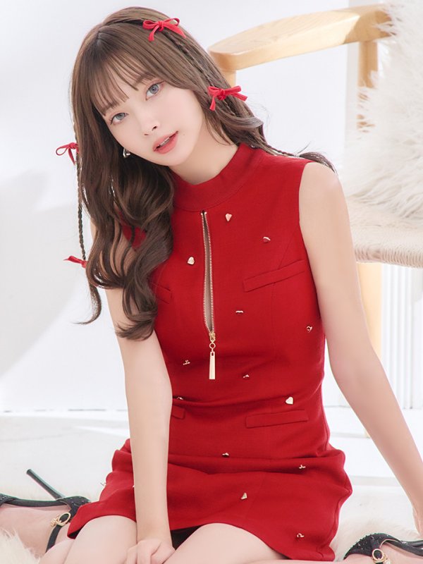 レッド モデル：ぴょな　身長：160cm　着用サイズ：Sサイズ