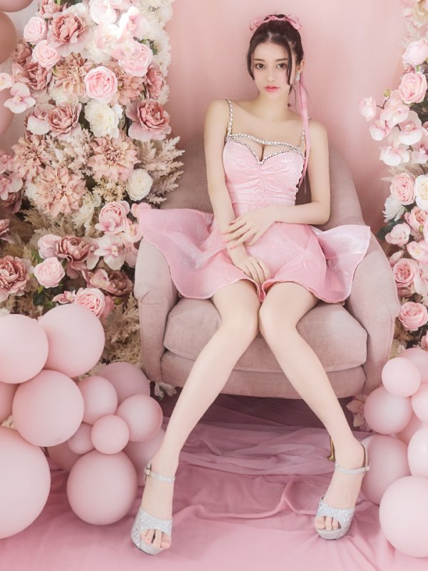 画像3: XSサイズあり【ROBE de FLEURS/ローブドフルール】ストーン/ サテン/ バストビジュー/ フレア/ キャミソール/ ミニドレス/ キャバドレス[OF08]