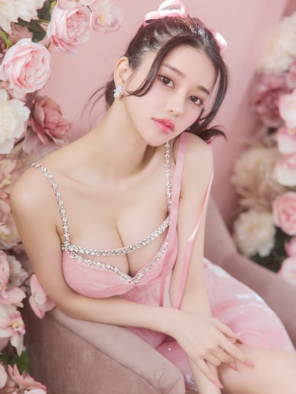 画像4: XSサイズあり【ROBE de FLEURS/ローブドフルール】ストーン/ サテン/ バストビジュー/ フレア/ キャミソール/ ミニドレス/ キャバドレス[OF08]