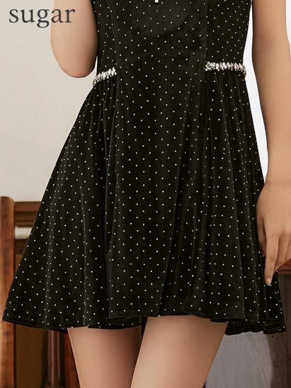 画像13: XSサイズあり【ROBE de FLEURS/ローブドフルール】ストーン付き/ ベロア/ ウエストビジュー/ キャミソール/ フレア/ ミニドレス/ キャバドレス[OF08]