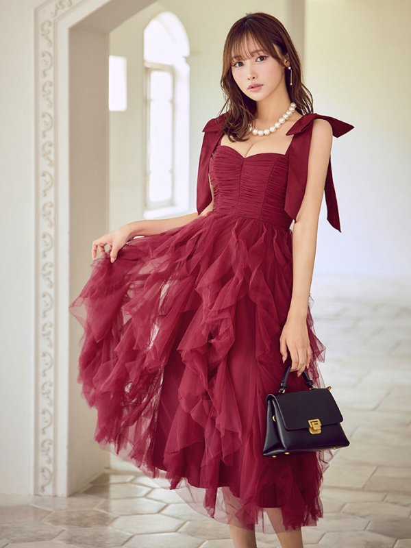 レッド　モデル：きほ　身長：169cm　着用サイズ：Sサイズ