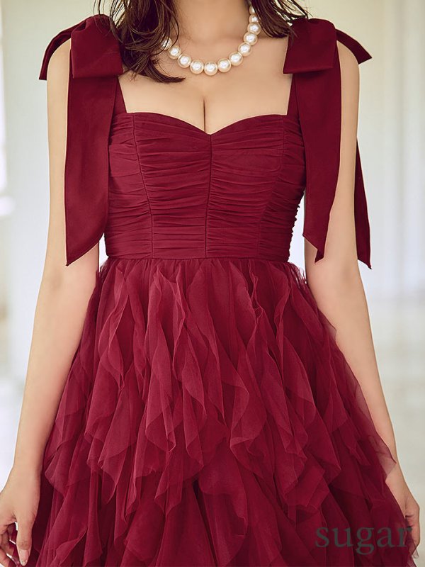 レッド　モデル：きほ　身長：169cm　着用サイズ：Sサイズ