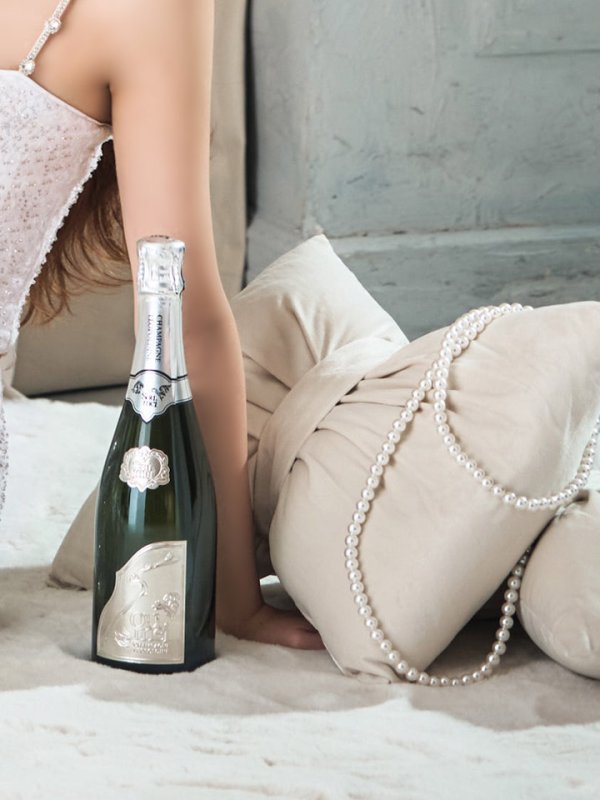 画像24: 【みな/関西コレクション着用】sugarコラボカラー・XSサイズあり【ROBE de FLEURS/ローブドフルール】サイドミニリボン/ スパンコール/ グロウ/ セットアップ/ フレア/ ミニドレス/ キャバドレス[OF08]