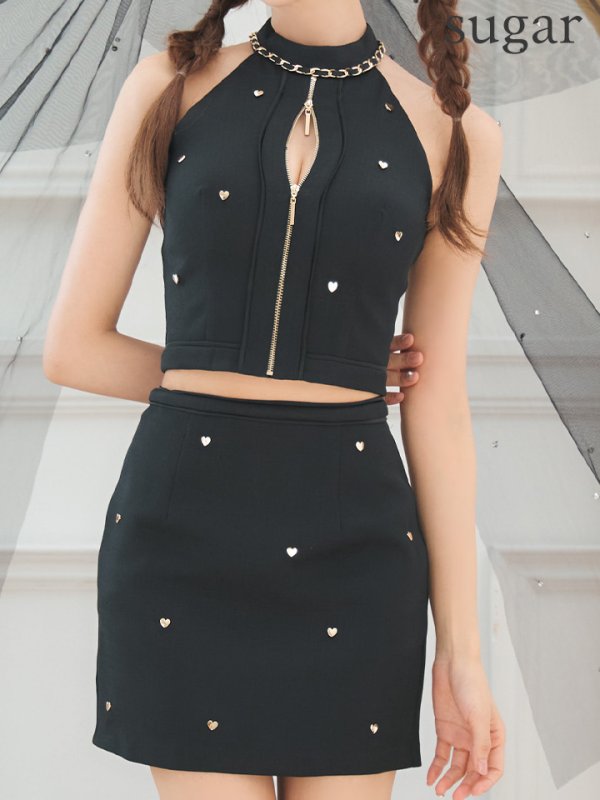 ブラック モデル:明日花キララ 身長:162cm 着用サイズ:Sサイズ