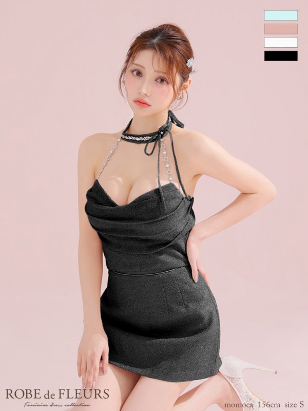 ブラック モデル：ももか　身長：156cm　着用サイズ：Sサイズ