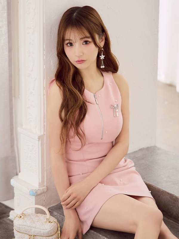 ピンク モデル：ゆめ　身長：160cm　着用サイズ：Sサイズ