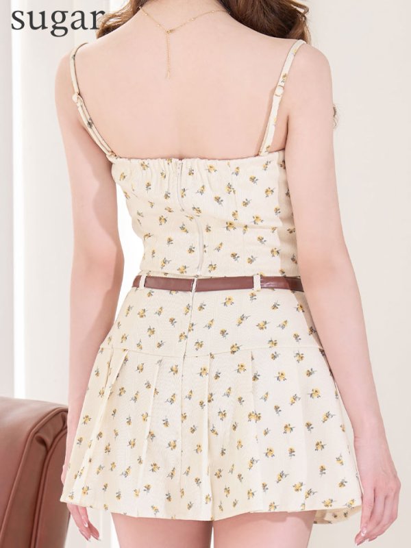 イエロー　モデル：飛鳥　身長：160cm　着用サイズ：Sサイズ