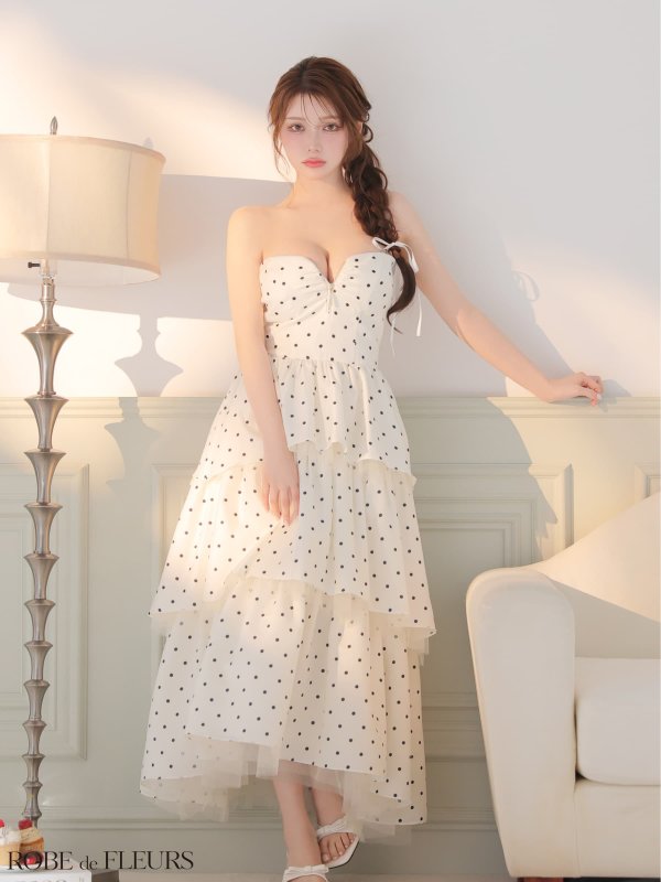 ホワイト　モデル：ももか　身長：156cm　着用サイズ：Sサイズ