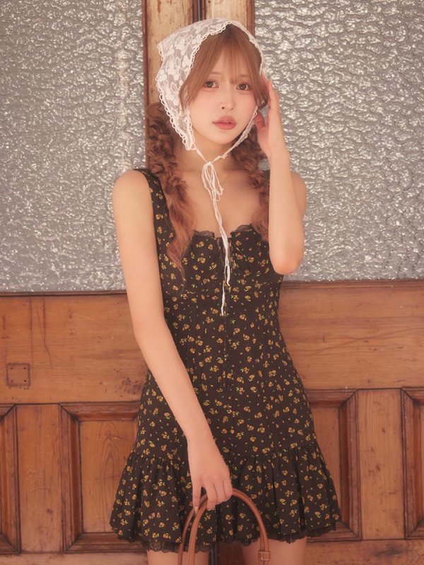 ブラウン　モデル：ななにー　身長：161cm　着用サイズ：Sサイズ