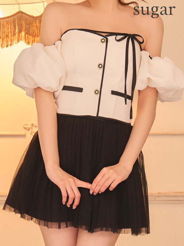 アイボリーxブラック　モデル：羽澄まり　身長：158cm　着用サイズ：Sサイズ