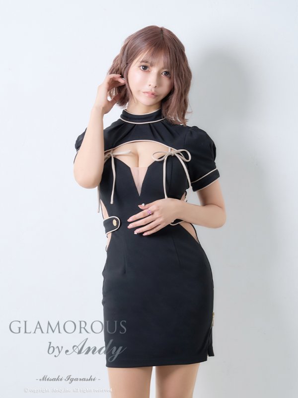 ブラックxベージュ モデル：五十嵐美咲　身長：161cm　着用サイズ：Sサイズ