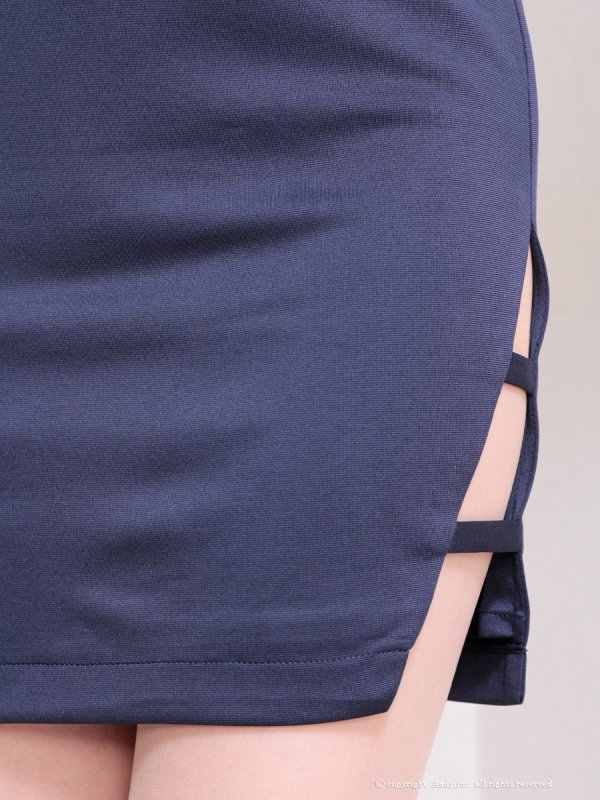 ネイビー モデル:あみ 身長:163cm 着用サイズ:Sサイズ