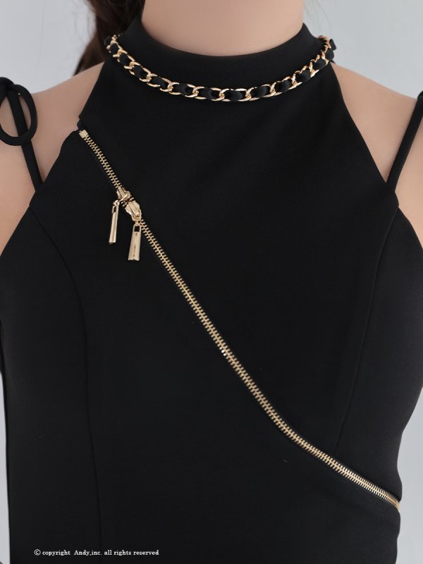 ブラック モデル:七瀬みほ 身長:162cm 着用サイズ:Sサイズ