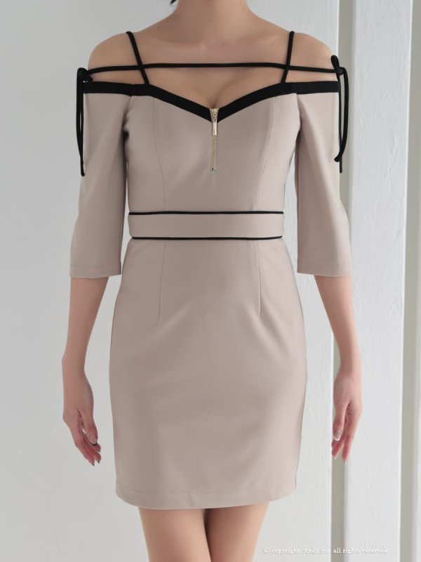 ベージュ　モデル：七瀬みほ　身長：162cm　着用サイズ：Sサイズ