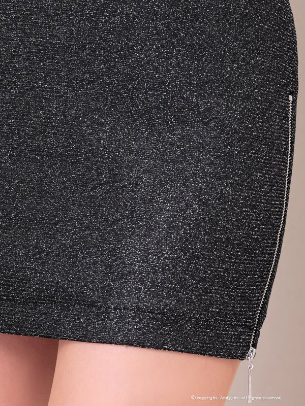 ブラック モデル：七瀬みほ　身長：162cm　着用サイズ：Sサイズ