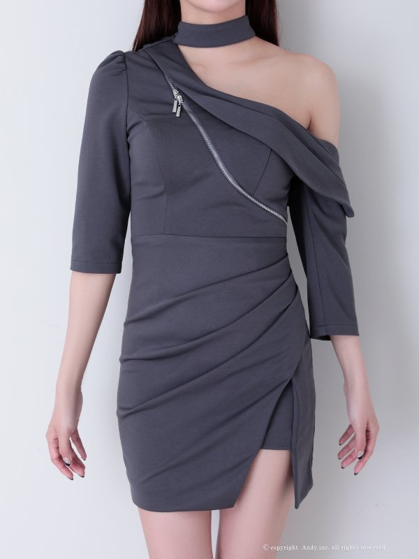 ダークグレー モデル：七瀬みほ　身長：162cm　着用サイズ：Sサイズ