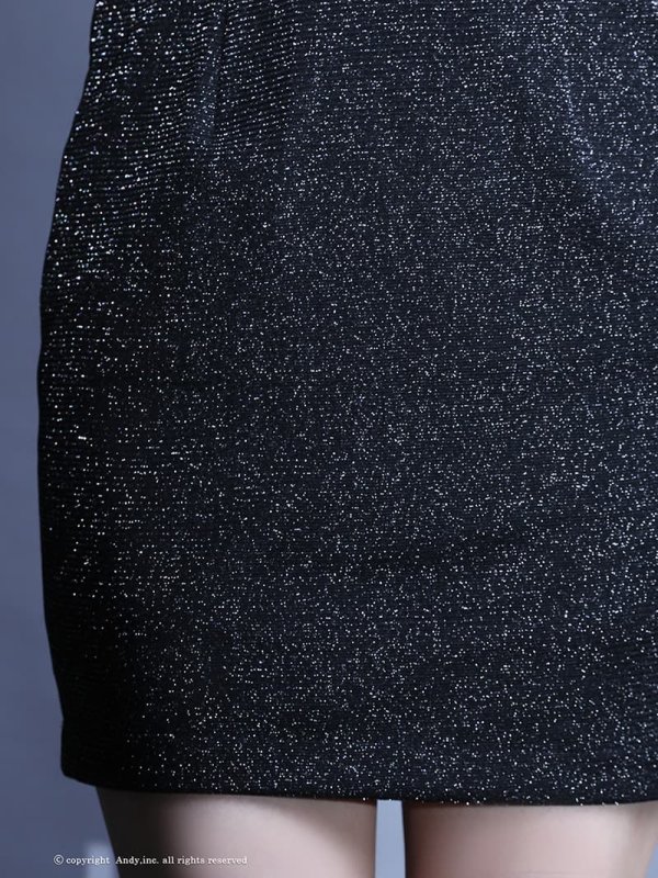 ブラック　モデル：七瀬みほ　身長：162cm　着用サイズ：Sサイズ