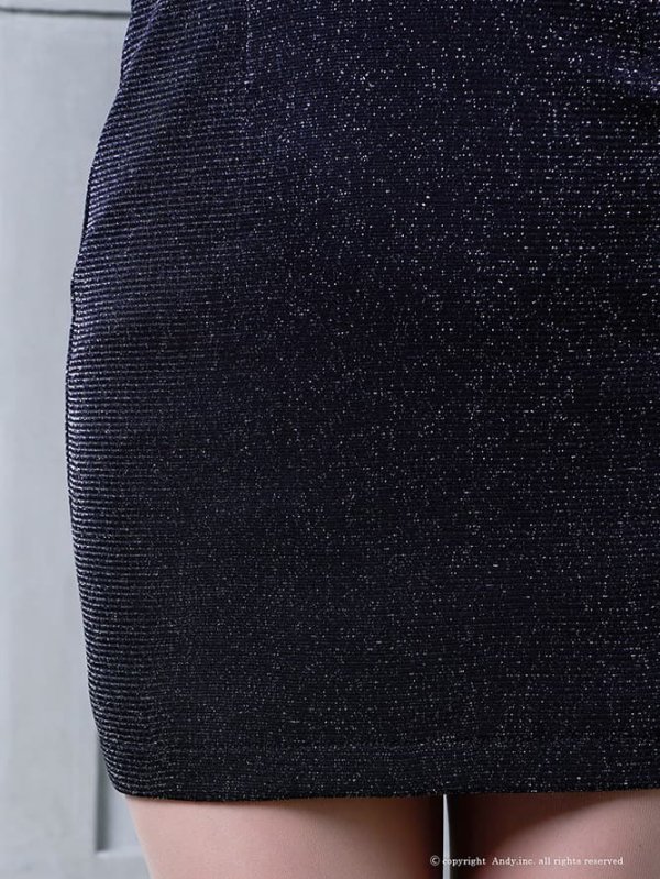 ブラック モデル：あっすん　身長：164cm　着用サイズ：Sサイズ