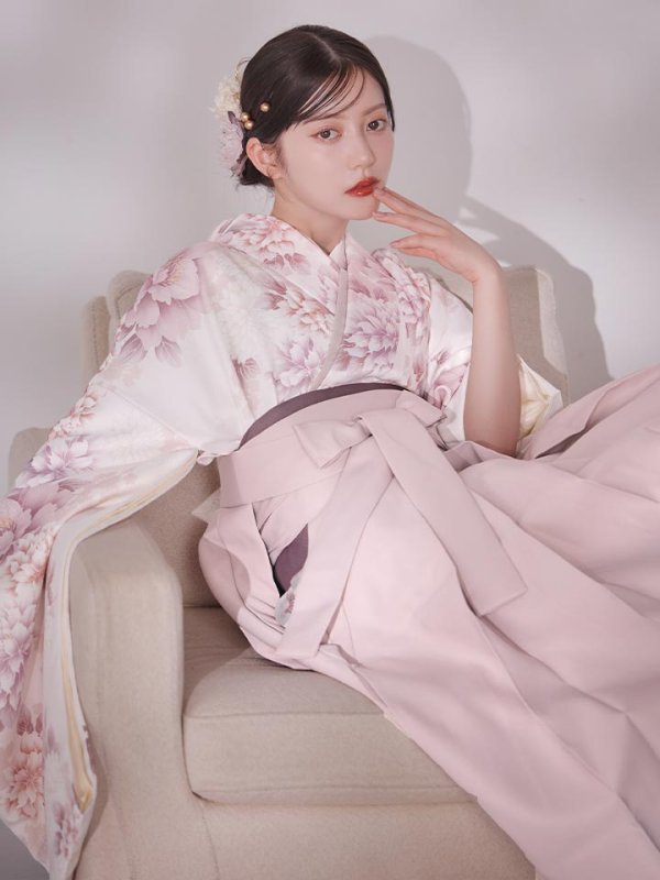 画像17: 【予約商品 / 1月中旬発送予定】ピンク牡丹×菊 ペールピンク二尺袖着物【卒業袴３点セット 二尺袖着物/帯/袴】