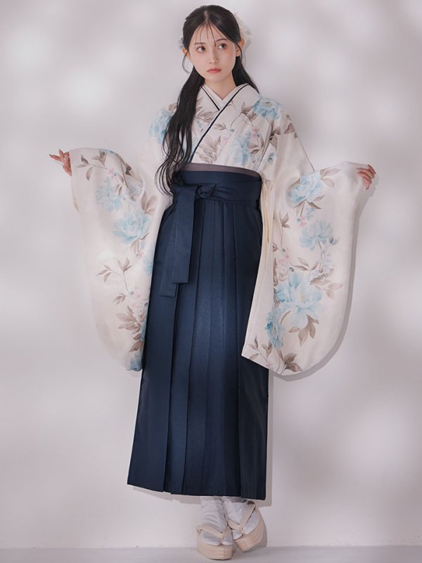画像4: 【予約商品/1月中旬発送予定】ブルー芍薬 ホワイト二尺袖着物【卒業袴３点セット 二尺袖着物/帯/袴】