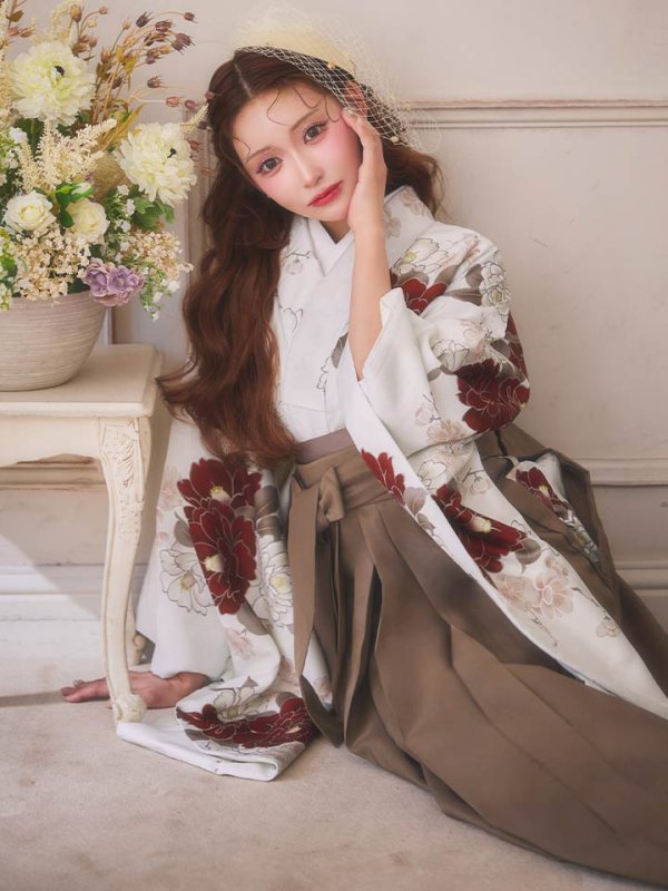 モデル:明日花キララ 身長:162cm　着用サイズ:Mサイズ