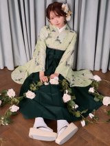 【即日発送】牡丹×菊 くすみグリーン二尺袖着物【卒業袴３点セット 二尺袖着物/帯/袴】