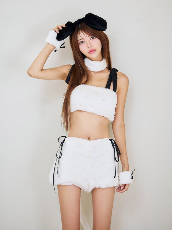 モデル:まりん 身長:163cm 着用サイズ:Fサイズ