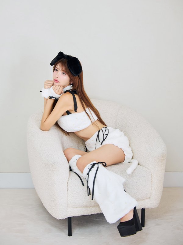 モデル:まりん 身長:163cm 着用サイズ:Fサイズ