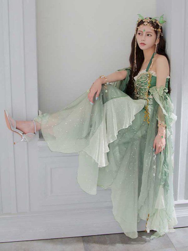 モデル:せいは 身長:160cm　着用サイズ:Sサイズ