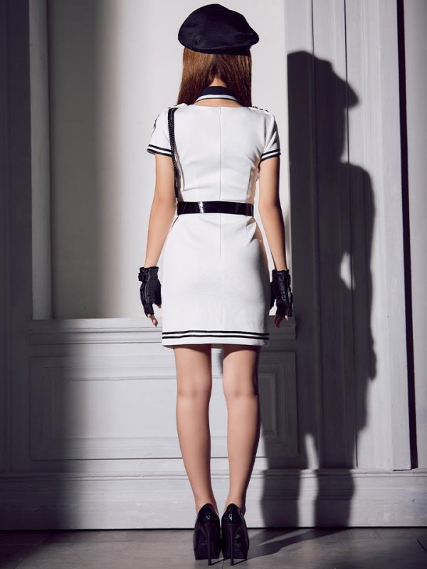 モデル：カレン　身長：154cm　着用サイズ：Sサイズ