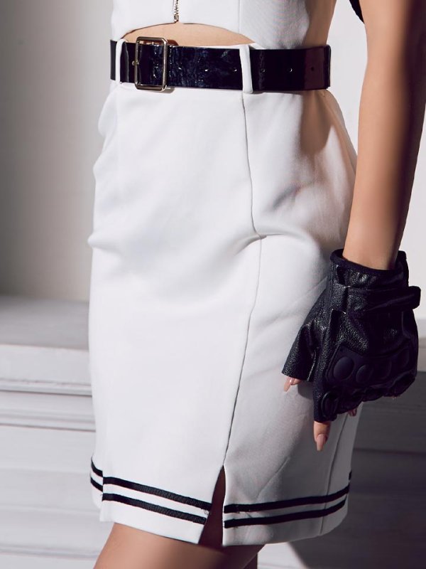 モデル：カレン　身長：154cm　着用サイズ：Sサイズ