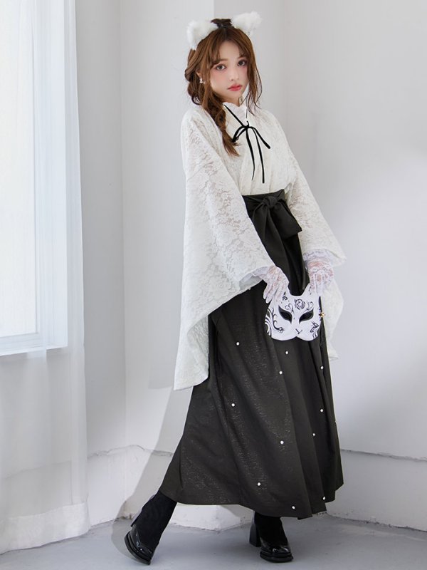 モデル：吉木千沙都 身長：158cm　着用サイズ：Fサイズ