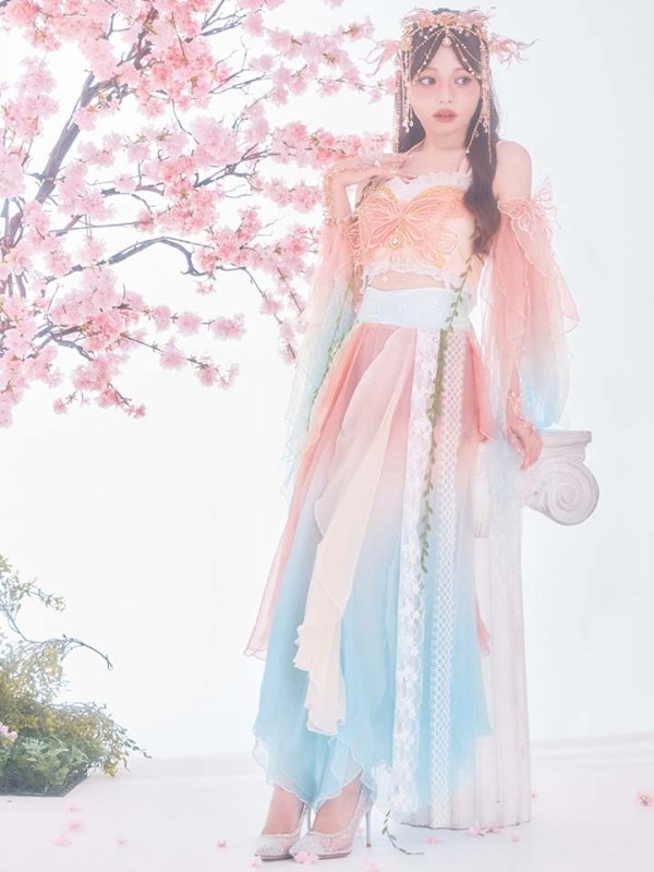 モデル：吉木千沙都（ちぃぽぽ）身長：158cm　着用サイズ：Fサイズ
