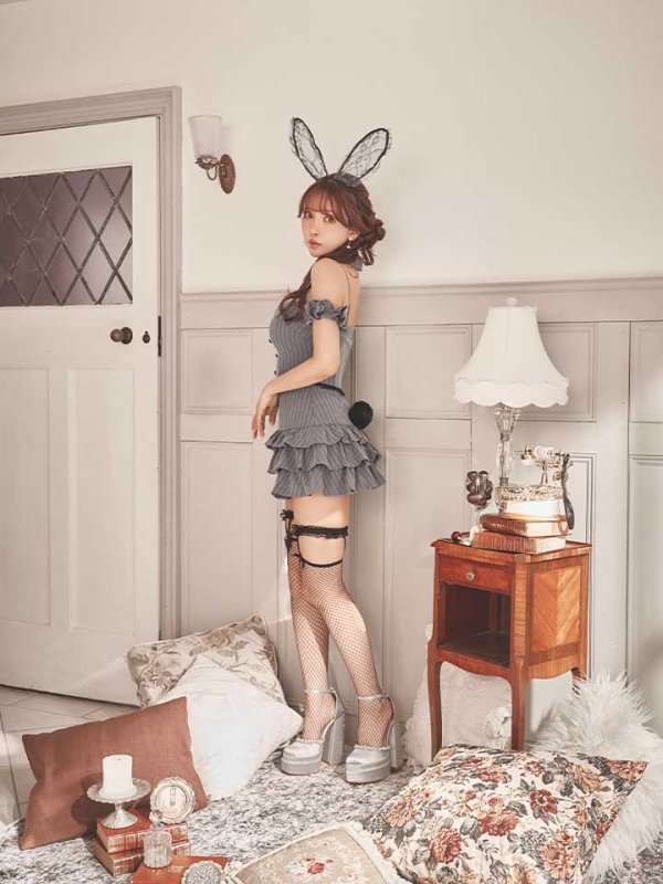 モデル：三上悠亜　身長159cm　着用サイズ：Sサイズ