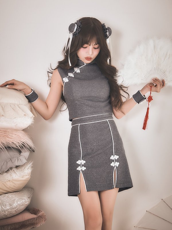 モデル：吉木千沙都（ちぃぽぽ）身長：158cm　着用サイズ：Sサイズ