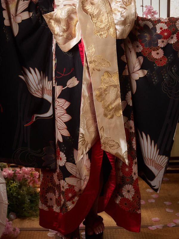 モデル：明日花キララ　身長：162cm　着用サイズ：Sサイズ