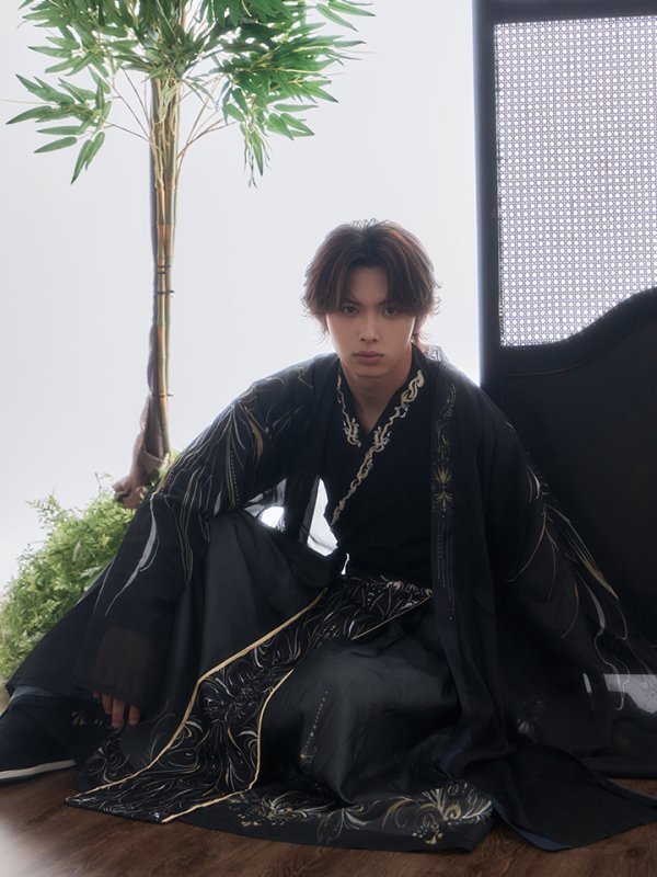 モデル：今井暖大　身長：173cm　着用サイズ：Lサイズ